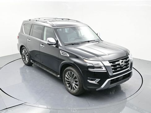 Used 2024 Nissan Armada Platinum w/ Captain's Chairs Package image 19