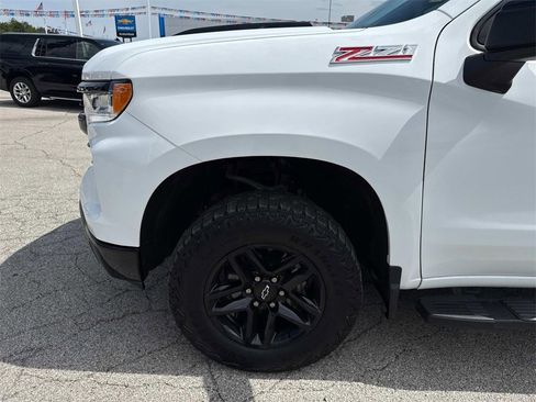 Used 2023 Chevrolet Silverado 1500 LT Trail Boss w/ Protection Package image 31