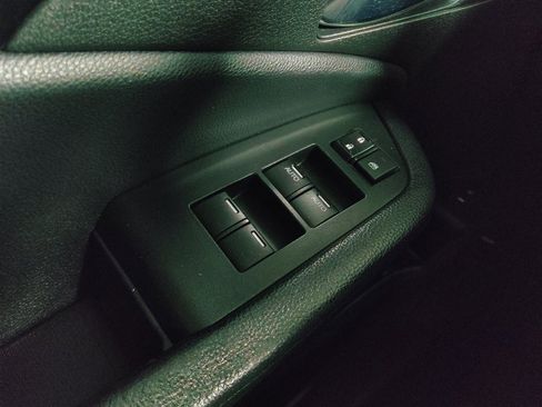 Used 2019 Honda Pilot Touring image 27