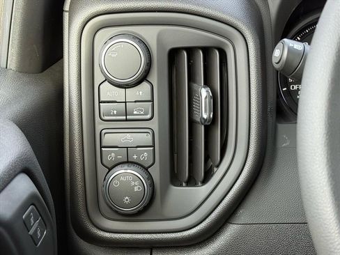 New 2026 Chevrolet Silverado 1500 Custom Trail Boss AWD/4WD image 16