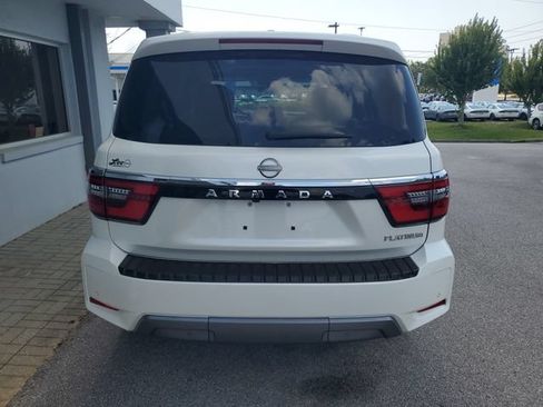 Certified 2024 Nissan Armada Platinum w/ Captain's Chairs Package RWD image 9
