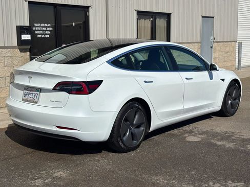 Used 2020 Tesla Model 3 Long Range AWD/4WD image 3