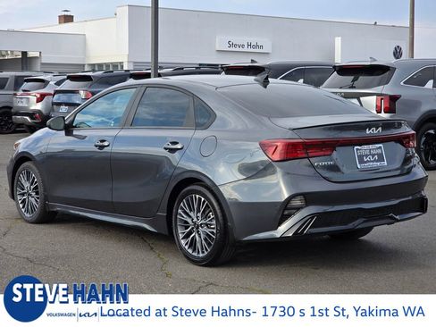 Used 2024 Kia Forte GT-Line w/ GT-Line Premium Package image 3