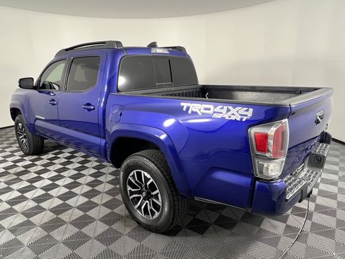 Used 2023 Toyota Tacoma TRD Sport image 10