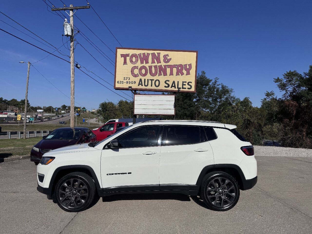 Used 2021 Jeep Compass Latitude AWD/4WD image 4