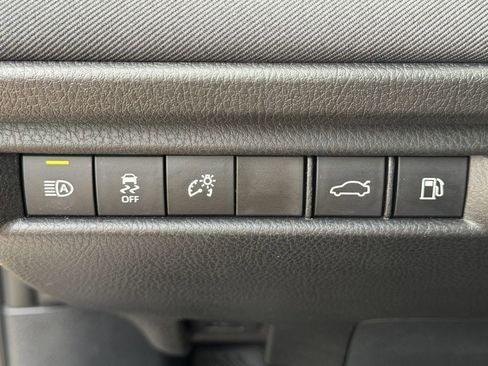 Used 2026 Toyota Camry LE FWD image 25