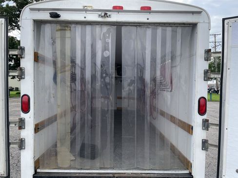 Used 2013 Freightliner Sprinter 3500 RWD image 23