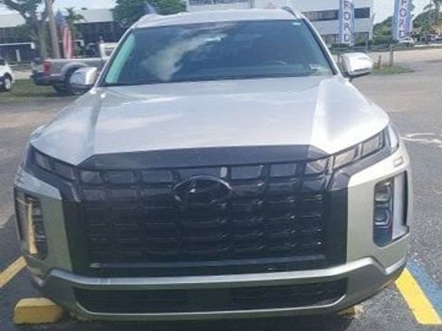 Used 2025 Hyundai Palisade SEL FWD image 1