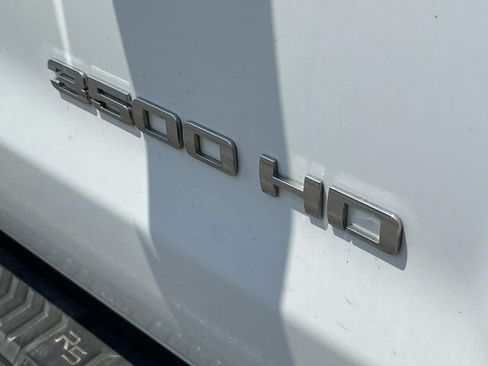 Used 2017 GMC Sierra 3500 SLT w/ Duramax Plus Package AWD/4WD image 5
