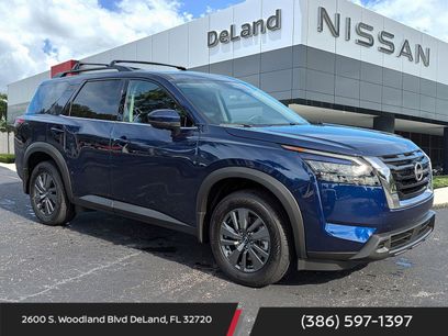 New 2025 Nissan Pathfinder SV