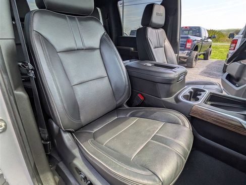 Used 2021 Chevrolet Silverado 2500 High Country AWD/4WD image 19