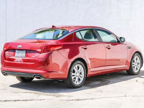 Used 2013 Kia Optima LX FWD image 4