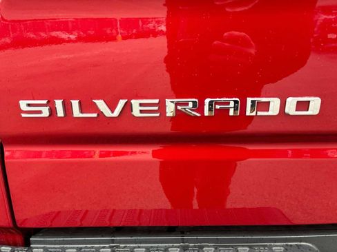 Certified 2024 Chevrolet Silverado 1500 LT Trail Boss w/ Convenience Package II image 33