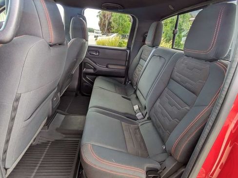 Used 2022 Nissan Frontier Pro-X RWD image 15