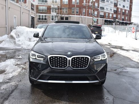 Used 2023 BMW X4 xDrive30i w/ Parking Assistance Package image 3