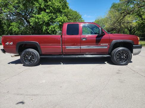 Used 2003 Chevrolet Silverado 2500 LS image 11