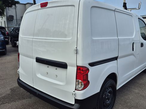 Used 2021 Nissan NV200 S FWD image 10