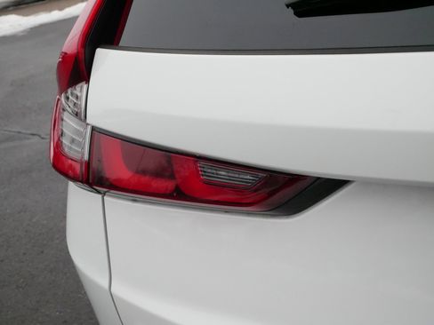 Used 2024 Honda CR-V EX image 17