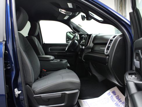 Used 2024 RAM 2500 Big Horn w/ Night Edition image 16