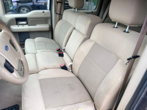 Used 2005 Ford F150 XLT image 19