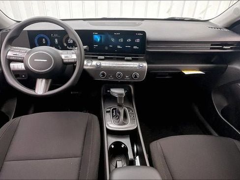 New 2026 Hyundai Kona SE AWD/4WD image 6