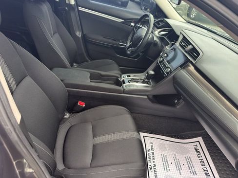 Used 2019 Honda Civic EX image 10