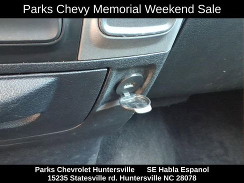 Used 2016 RAM 1500 Express w/ Black Ram 1500 Express Group AWD/4WD image 9