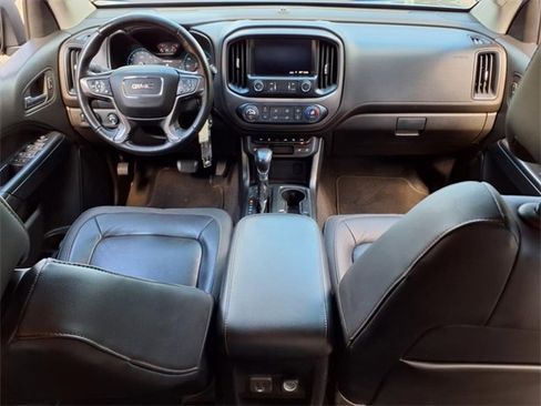 Used 2022 GMC Canyon AT4 w/ Trailering Package image 19