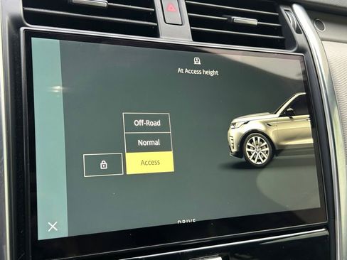 Used 2021 Land Rover Discovery S R-Dynamic image 61