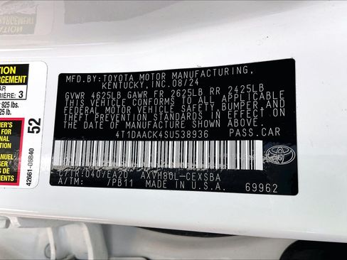 Used 2025 Toyota Camry SE FWD image 34