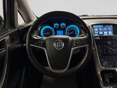 Used 2013 Buick Verano Leather FWD image 17