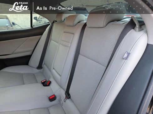Used 2016 Lexus IS 200t 200t image 30