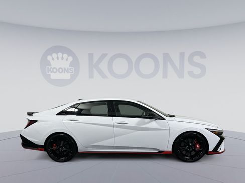 Used 2025 Hyundai Elantra N FWD image 12