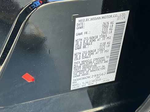 Used 2024 Nissan Pathfinder SV FWD image 28