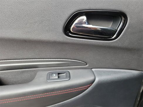 Used 2024 Dodge Durango GT image 19