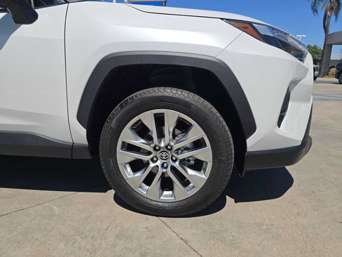 Used 2025 Toyota RAV4 XLE Premium w/ Weather Package AWD/4WD image 9