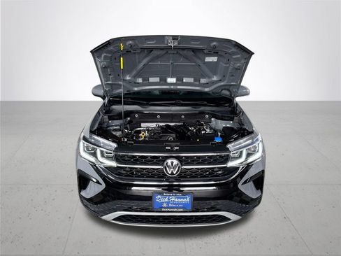 Used 2022 Volkswagen Taos SEL AWD/4WD image 23