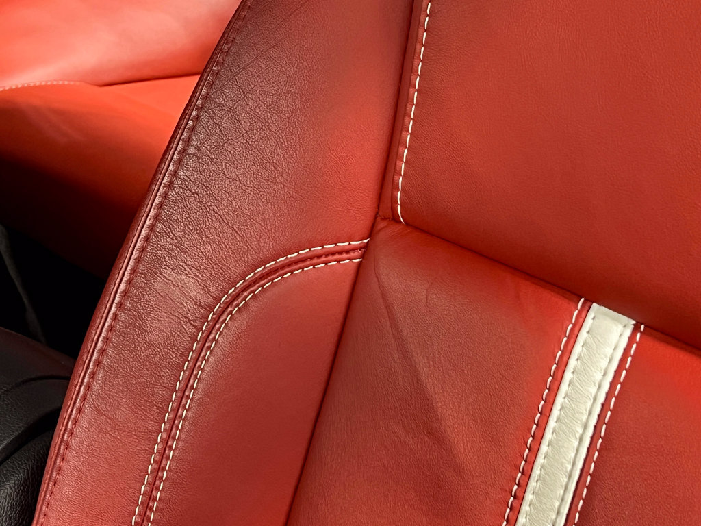 Used 2010 Ford Mustang GT Premium RWD image 15