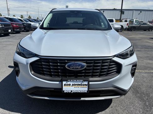 Used 2025 Ford Escape Platinum AWD/4WD image 2