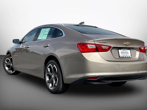 Used 2023 Chevrolet Malibu LT FWD image 4