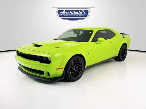 Used 2019 Dodge Challenger R/T Scat Pack image 3