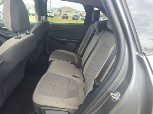 Used 2022 Ford Escape SE w/ SE Sport Appearance Package image 15