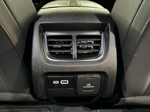 Used 2024 Chevrolet Blazer Premier w/ Enhanced Convenience Package AWD/4WD image 25