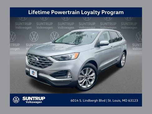 Used 2024 Ford Edge Titanium image 1