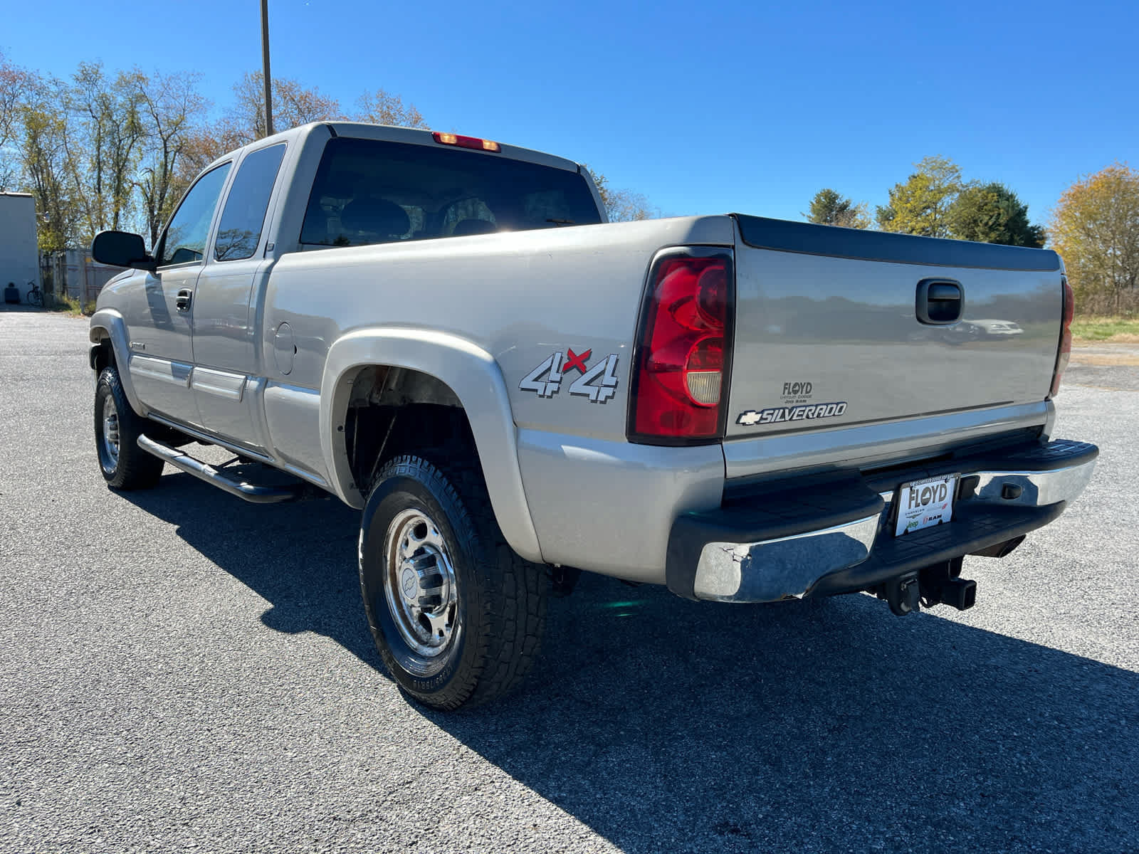 Used 2007 Chevrolet Silverado 2500 LT AWD/4WD image 5
