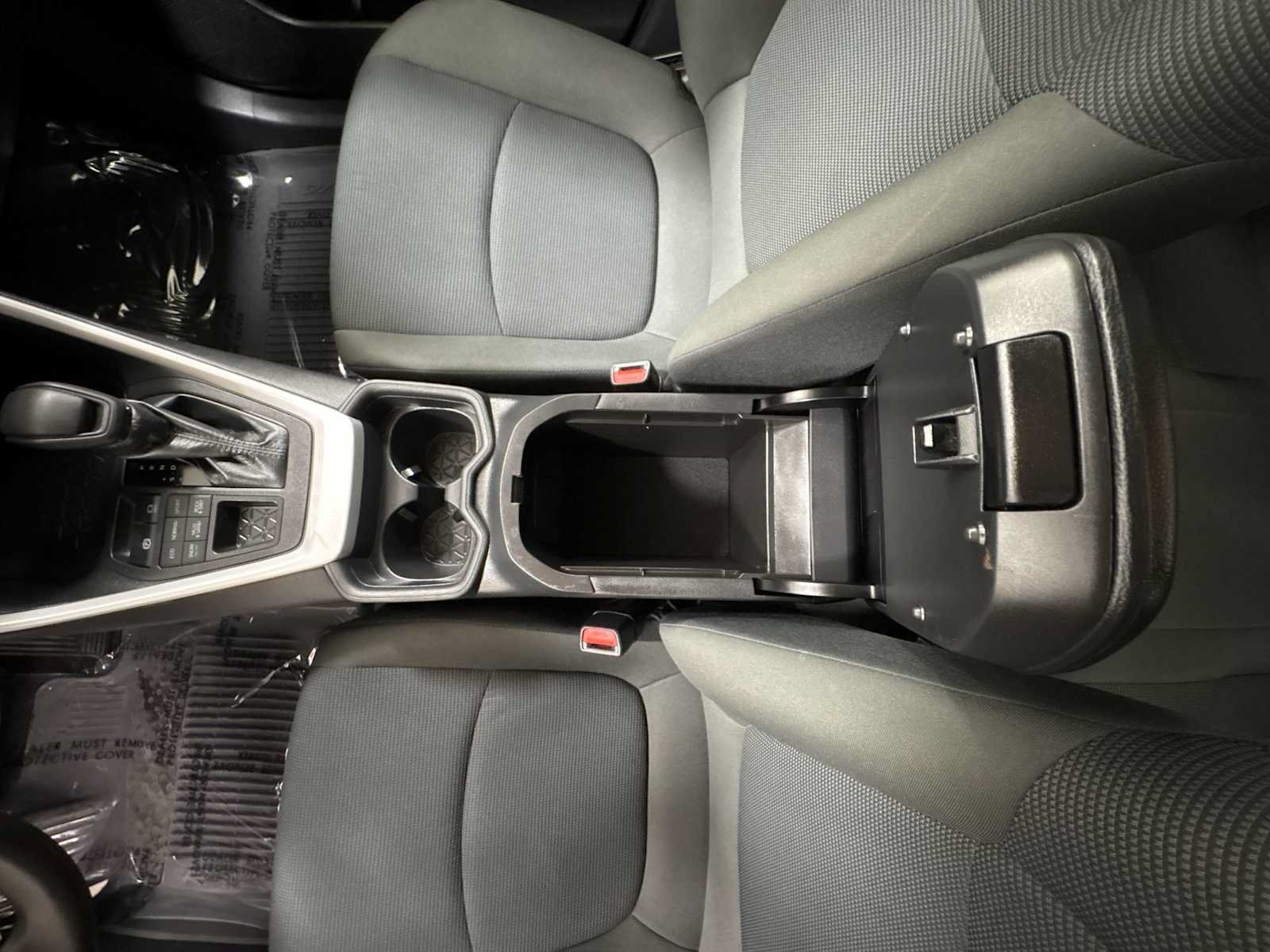 Certified 2021 Toyota RAV4 LE AWD/4WD image 23