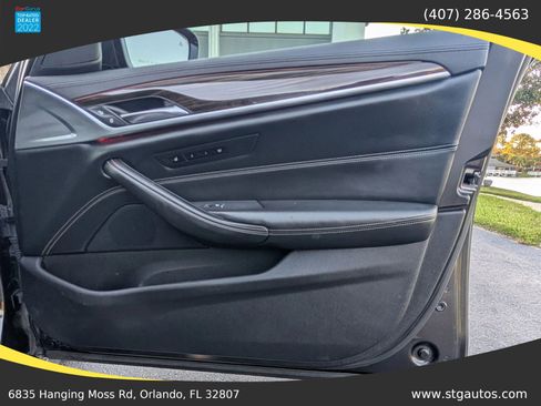 Used 2017 BMW 530i xDrive image 19