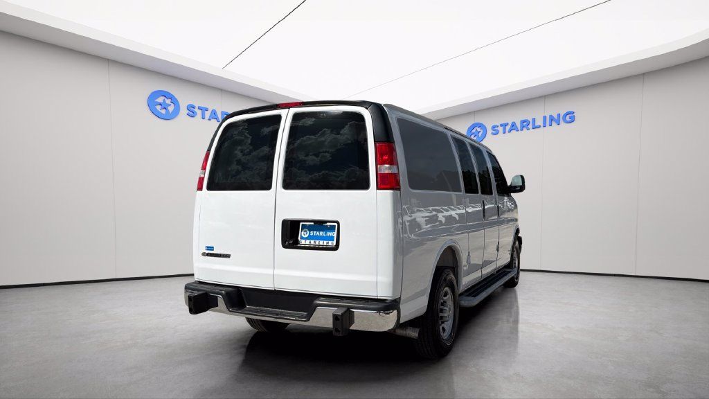 Used 2025 Chevrolet Express 2500 w/ Driver Convenience Package RWD image 20