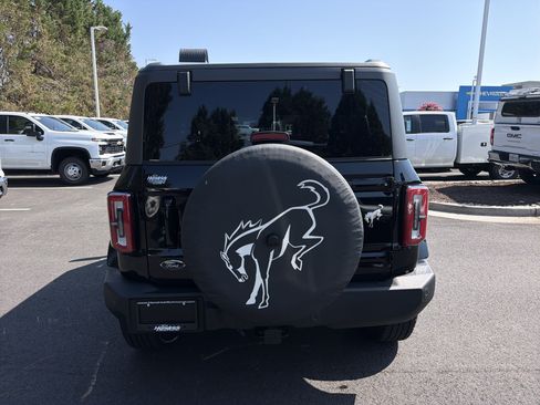 Used 2025 Ford Bronco Outer Banks AWD/4WD image 9