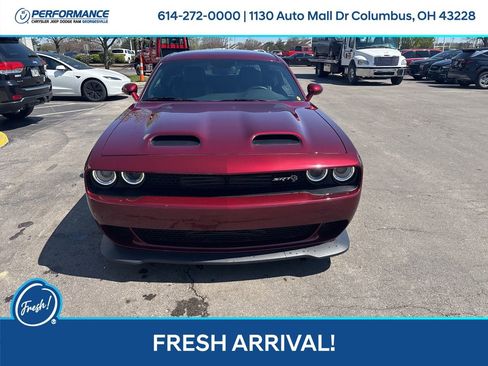 Used 2019 Dodge Challenger SRT Hellcat Redeye image 9